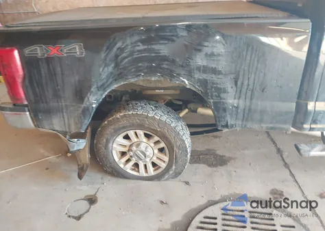 2017 Ford F-250 Xlt z USA, uszkodzony, nr VIN 1FT7W2BT9HED56493